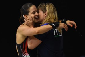 L'abbraccio tra Noemi Batki e Ibolya Nagy (LaPresse)