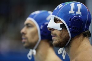 Matteo Aicardi con la maschera protettiva (LaPresse)